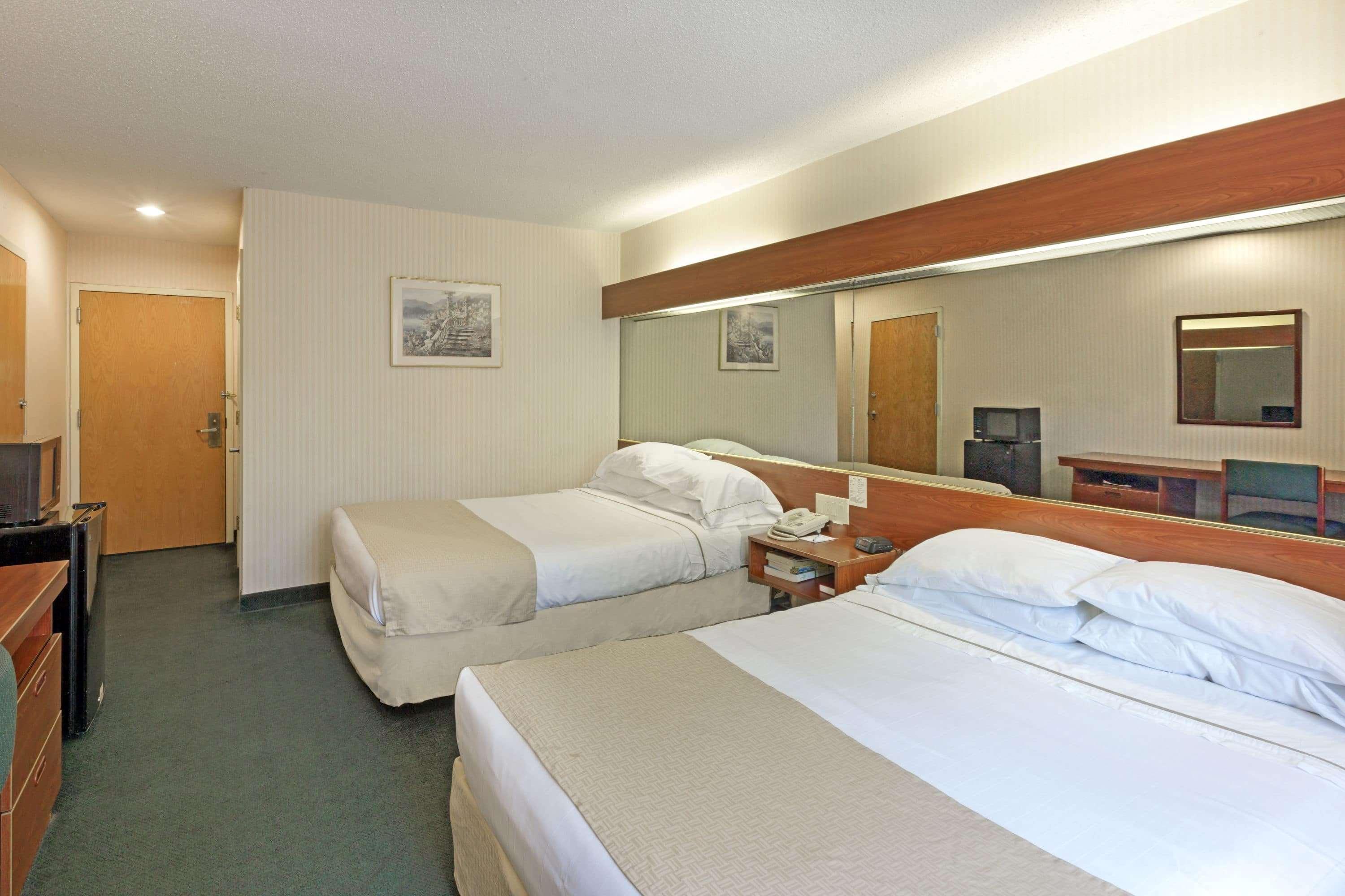 Microtel Inn & Suites By Wyndham Matthews/Charlotte Luaran gambar