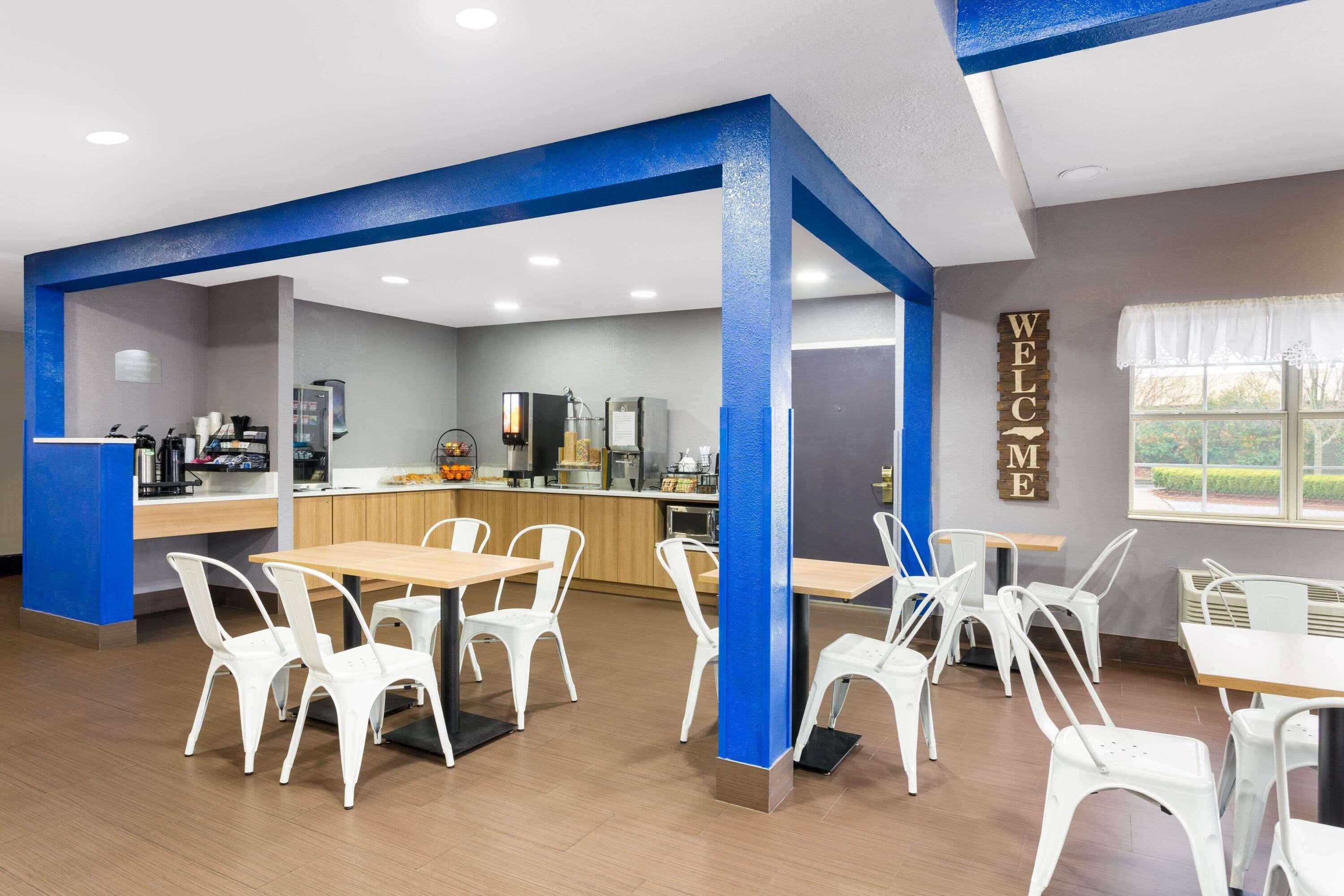 Microtel Inn & Suites By Wyndham Matthews/Charlotte Luaran gambar