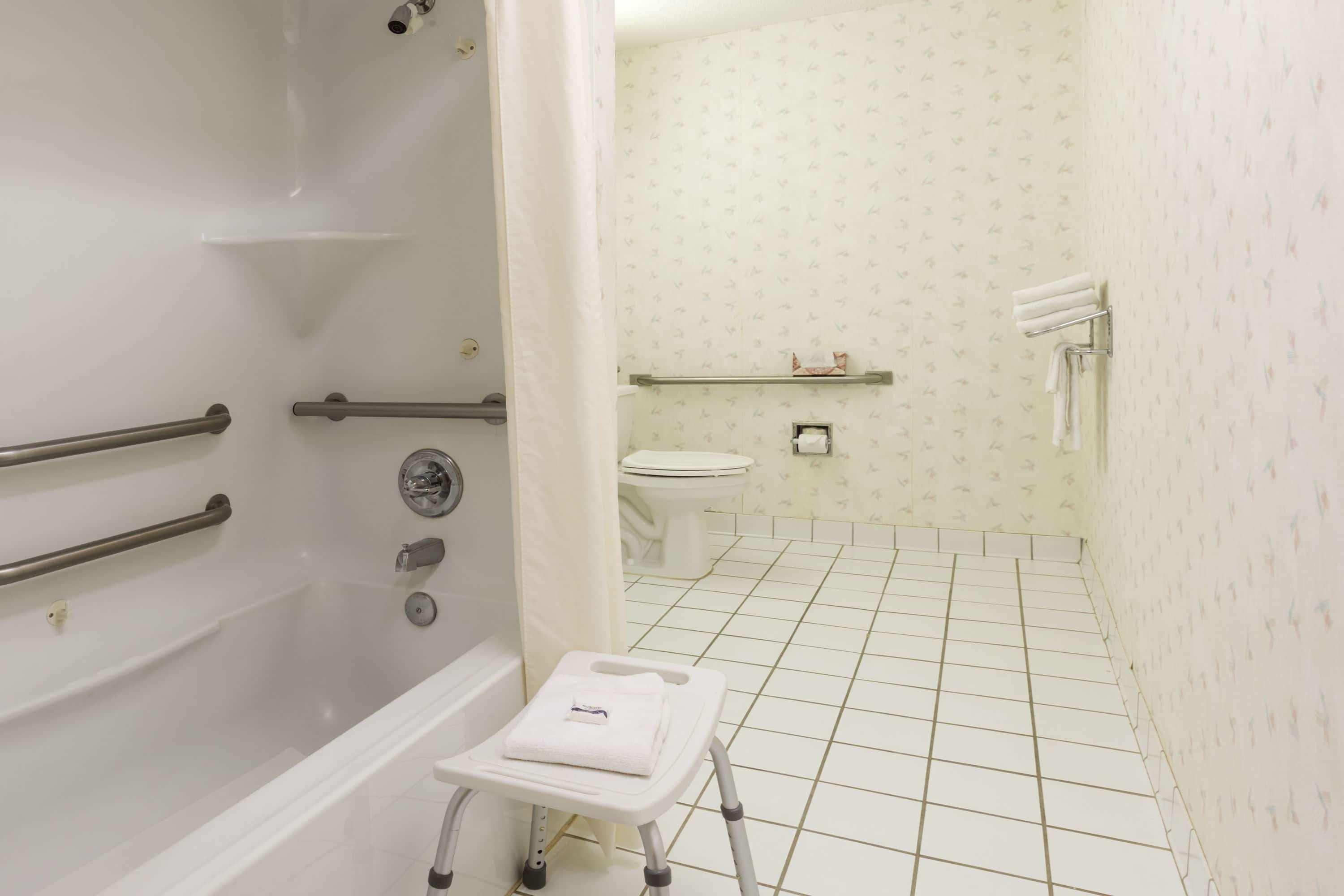 Microtel Inn & Suites By Wyndham Matthews/Charlotte Luaran gambar